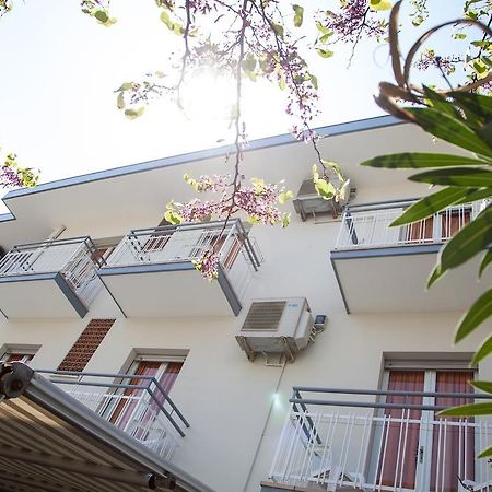 Hotel Astoria Riccione Eksteriør bilde