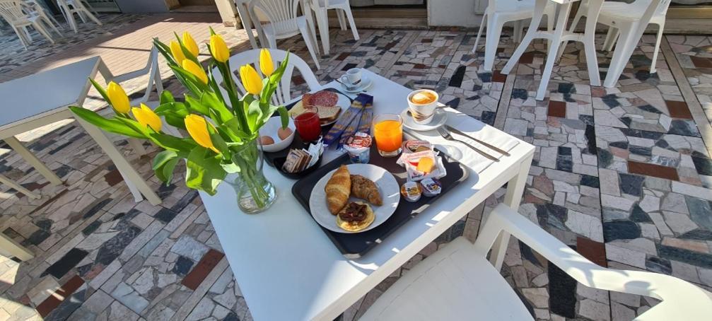 Hotel Astoria Riccione Eksteriør bilde