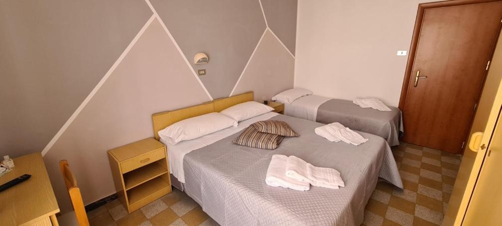 Hotel Astoria Riccione Eksteriør bilde